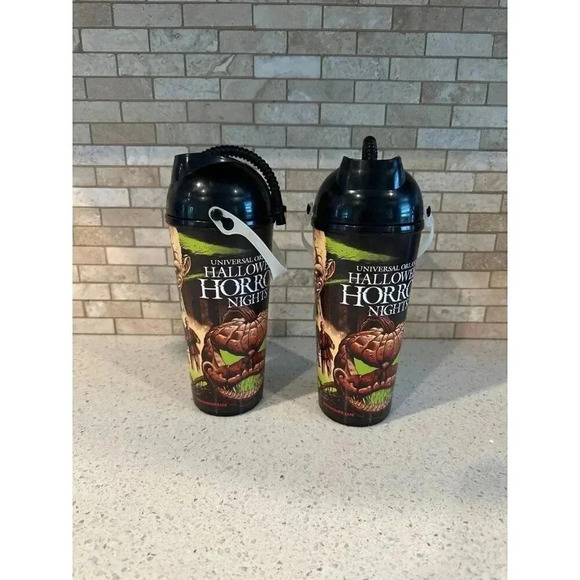 2018 Universal Studios Halloween Horror Nights Souvenir Coca Cola Freestyle pair - Picture 1 of 4